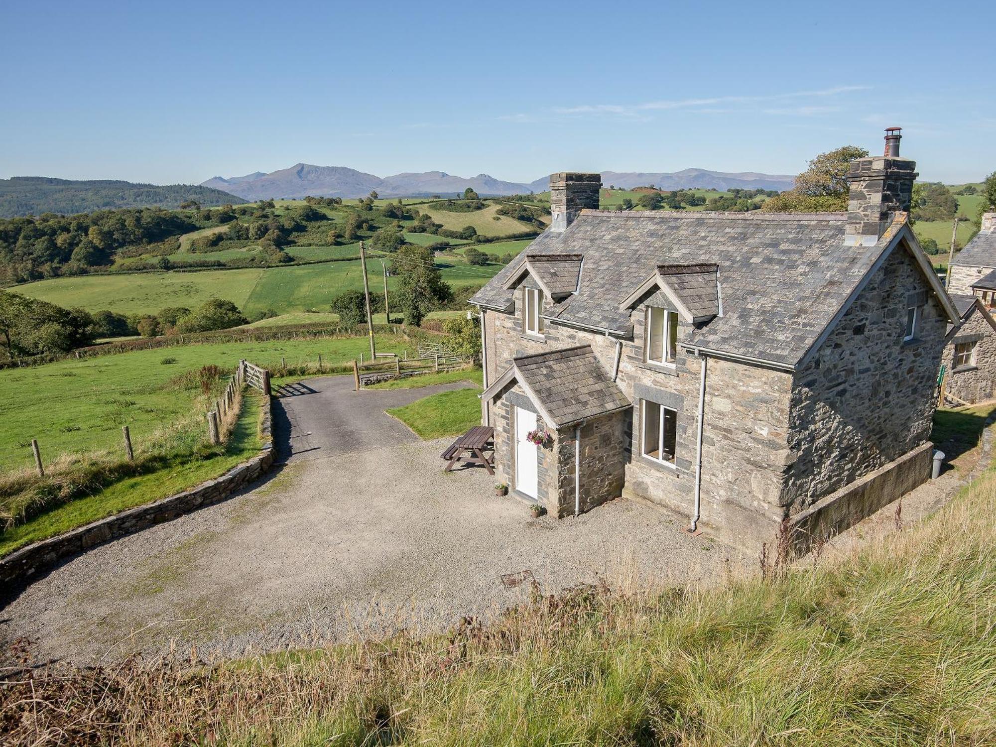 Willa Cefn Bach Capel Garmon Zewnętrze zdjęcie